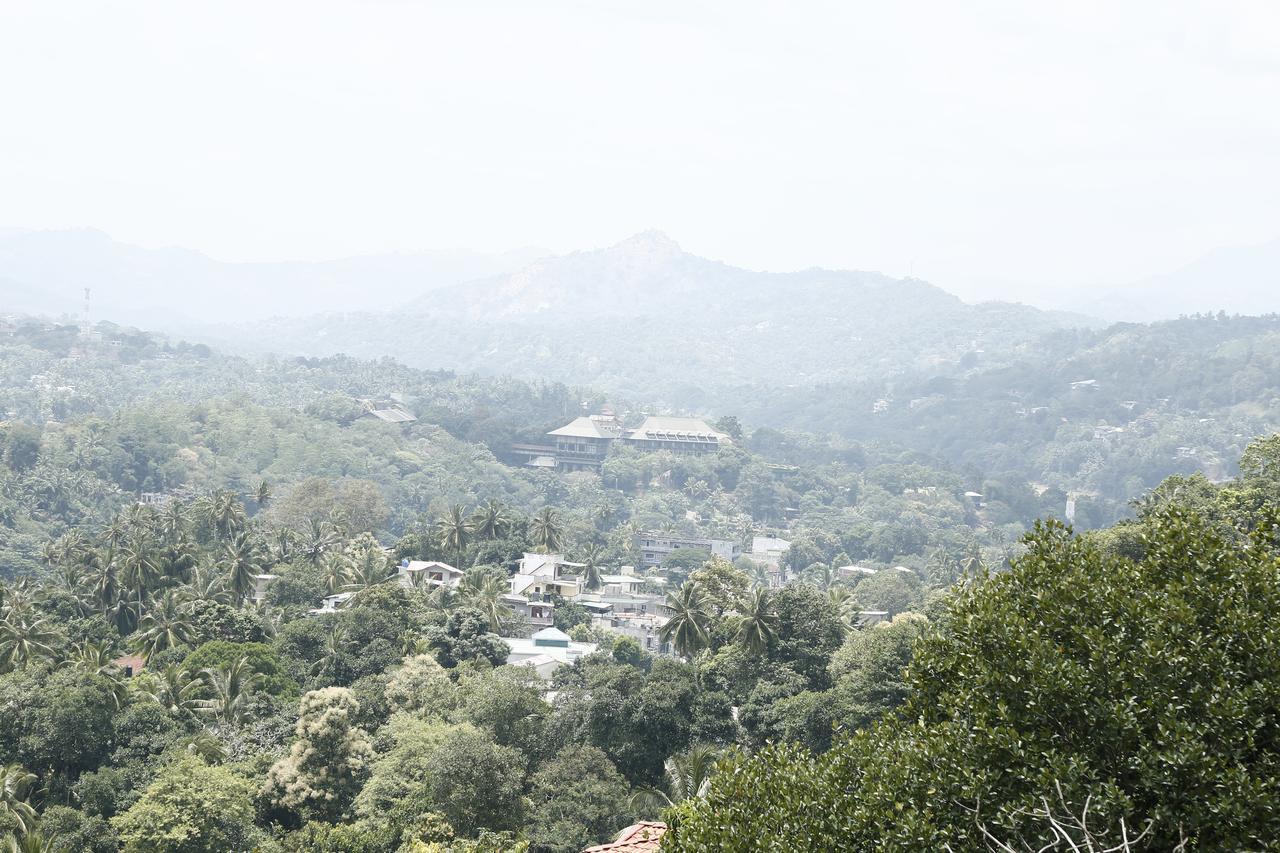 Cirute' Talwatte, Kandy Exterior photo