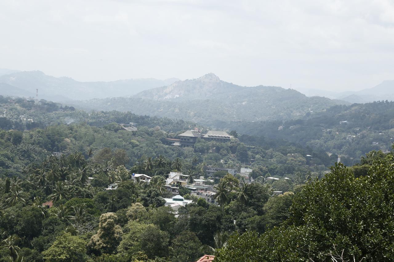 Cirute' Talwatte, Kandy Exterior photo